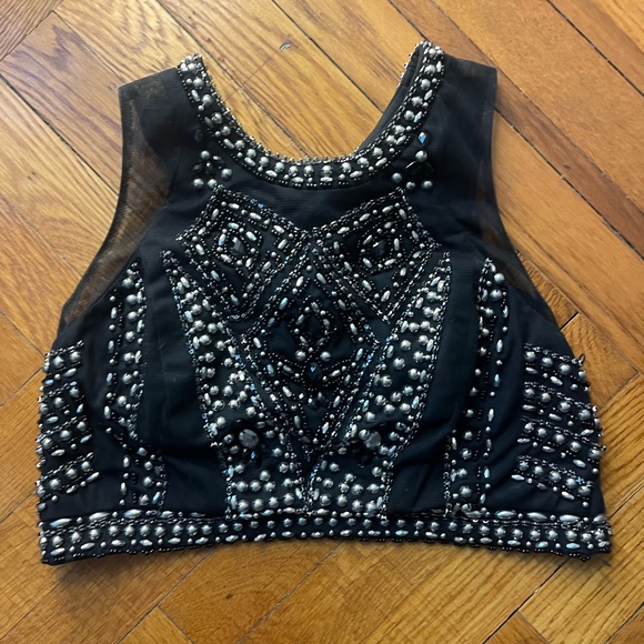 Sequins top - Picture 1 of 2